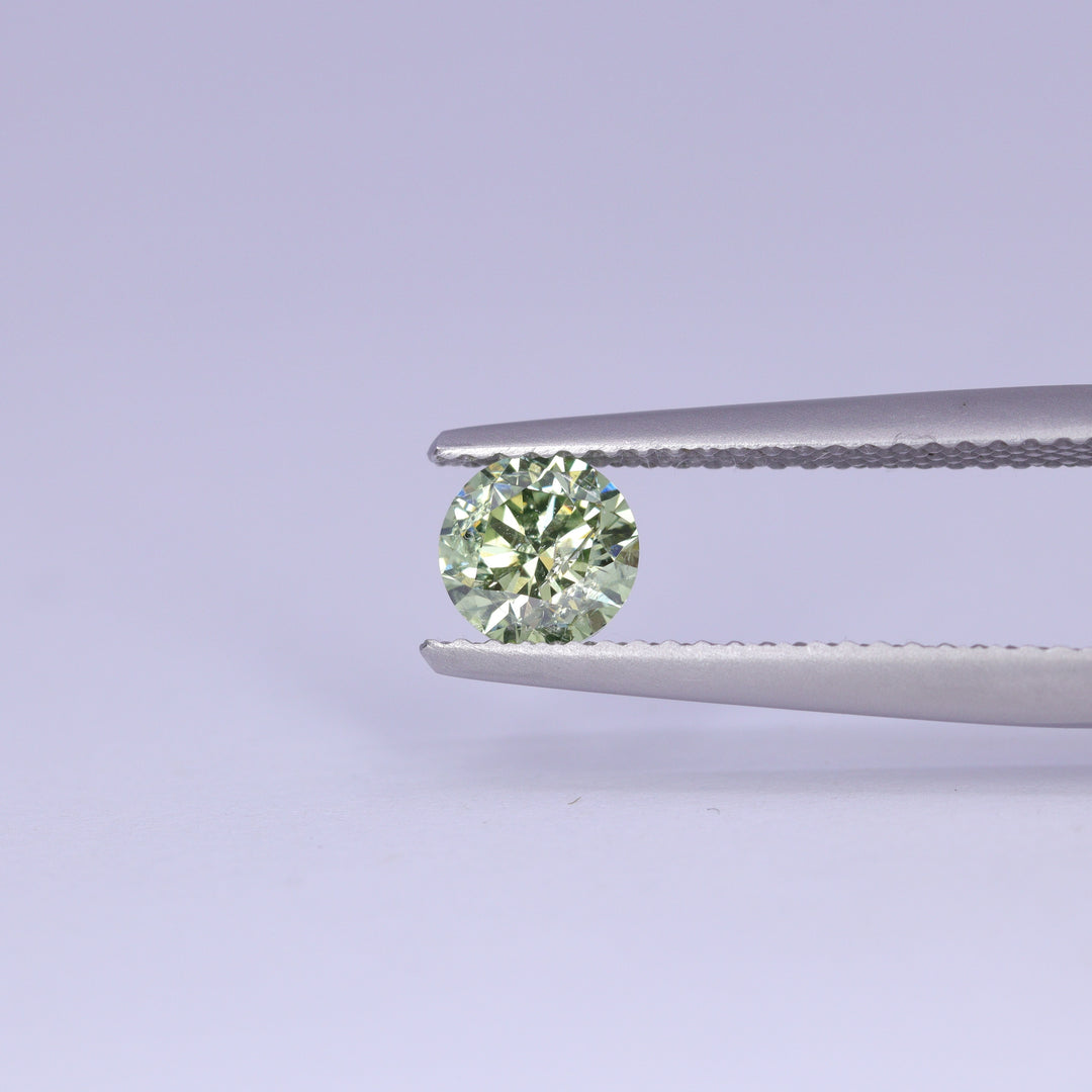 0.61ct Round Brilliant Cut Green Diamond Loose Gemstones