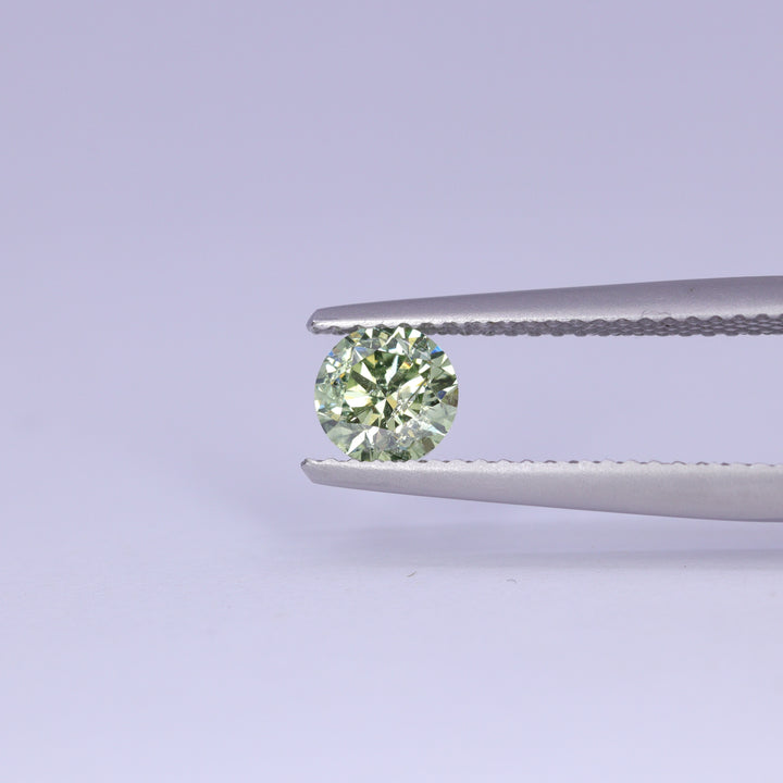 0.61ct Round Brilliant Cut Green Diamond Loose Gemstones