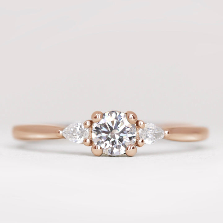 Elspeth - Round Cut Trilogy Engagement Ring Setting