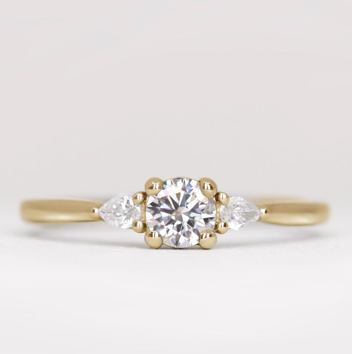 Elspeth - Round Cut Trilogy Engagement Ring Setting