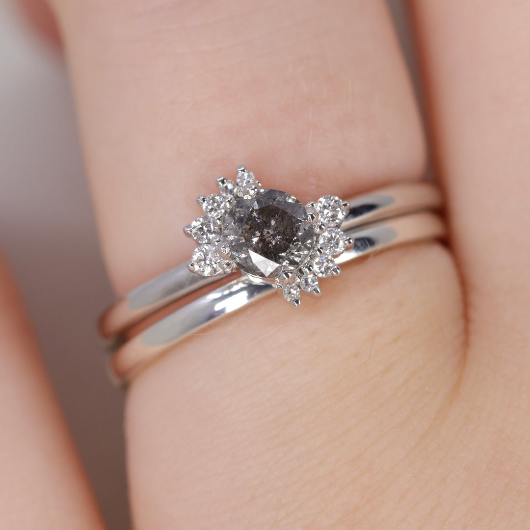 Peggy - Polished Straight Wedding Ring 1.8mm Width - Made-to-Order Wedding Rings - Made-to-Order