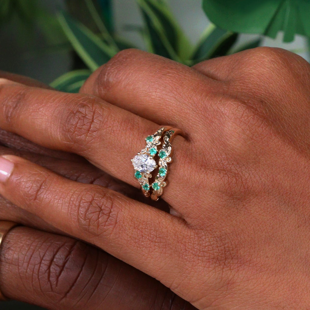 Willow - Leaf/Vine Detail Emerald Set Wedding Ring - Made-To-Order Wedding Rings - Made-to-Order