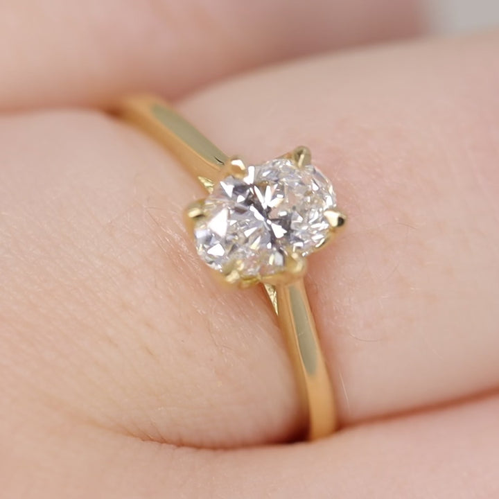 Raine - Oval Cut Tulip Basket Solitaire Engagement Ring Setting