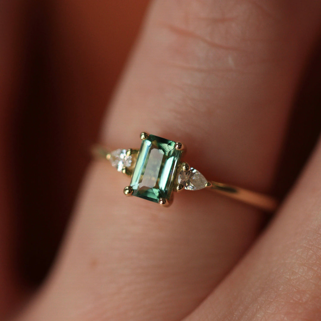 Emerald Cut Engagement Rings