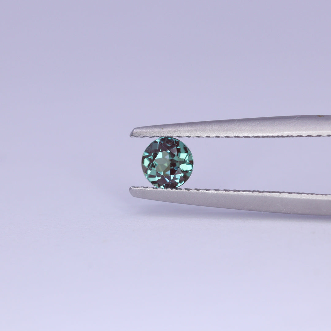0.49ct Round Lab-Grown Alexandrite