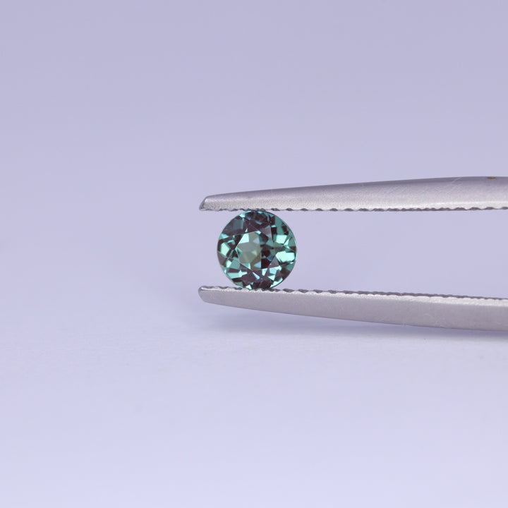 0.49ct Round Lab-Grown Alexandrite