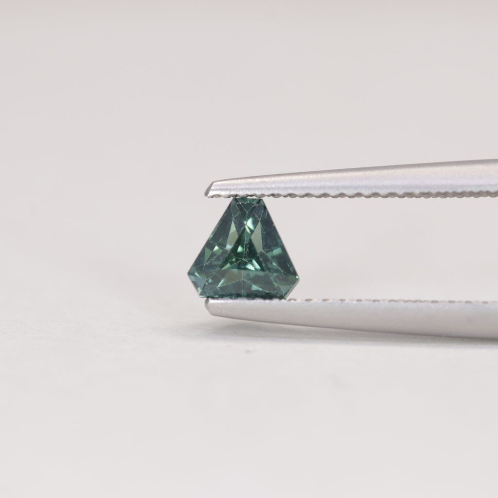 0.87ct Cut Corner Trilliant/Shield Geometric Teal Sapphire Loose Gemstones