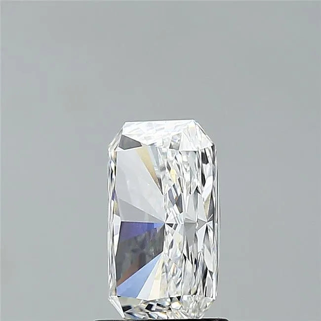 1.80ct Radiant Lab Grown Diamond (Colour E, Clarity VVS1, IGI Certified) diamond