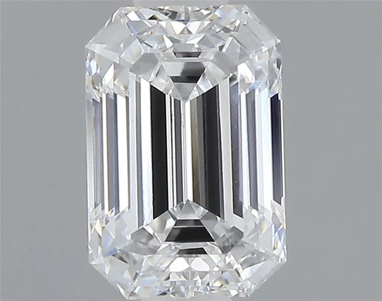 1.00ct Emerald Lab Grown Diamond (Colour D, Clarity VS2, IGI Certified)