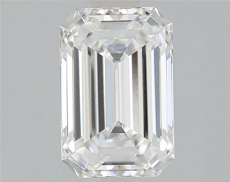 1.55ct Emerald Lab Grown Diamond (Colour D, Clarity VS2, IGI Certified) diamond