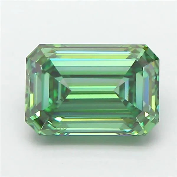 2.52ct Emerald Lab Grown Diamond (Colour Fancy Vivid Green, Clarity VVS1, IGI Certified)