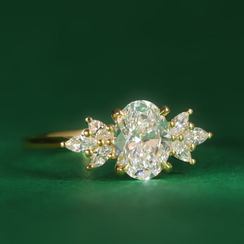 Astrid - Oval Cut Lab Grown Diamond Engagement Ring - Ready-to-Wear