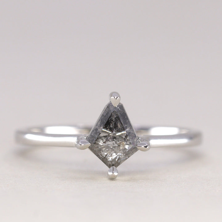 Avery - Salt & Pepper Diamond Solitaire Ring - Ready-to-Wear Engagement Rings - Ready-to-Ship