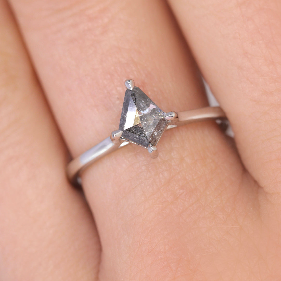 Avery - Salt & Pepper Diamond Solitaire Ring - Ready-to-Wear Engagement Rings - Ready-to-Ship