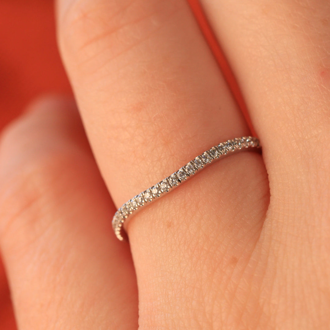 Diamond curve wedding band