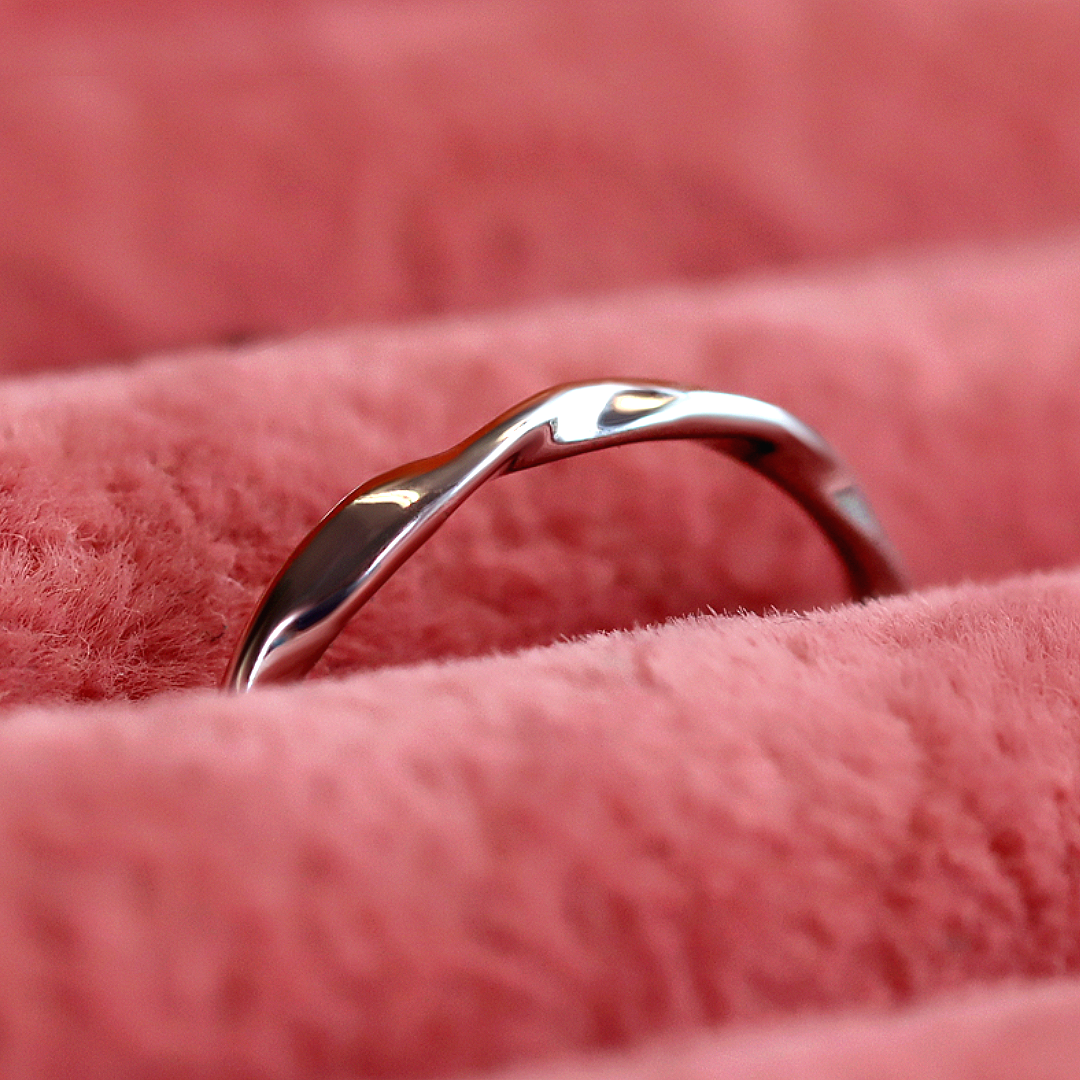 Alicia - Double Ribbon Twist Shaped Wedding Ring - Made-to-Order