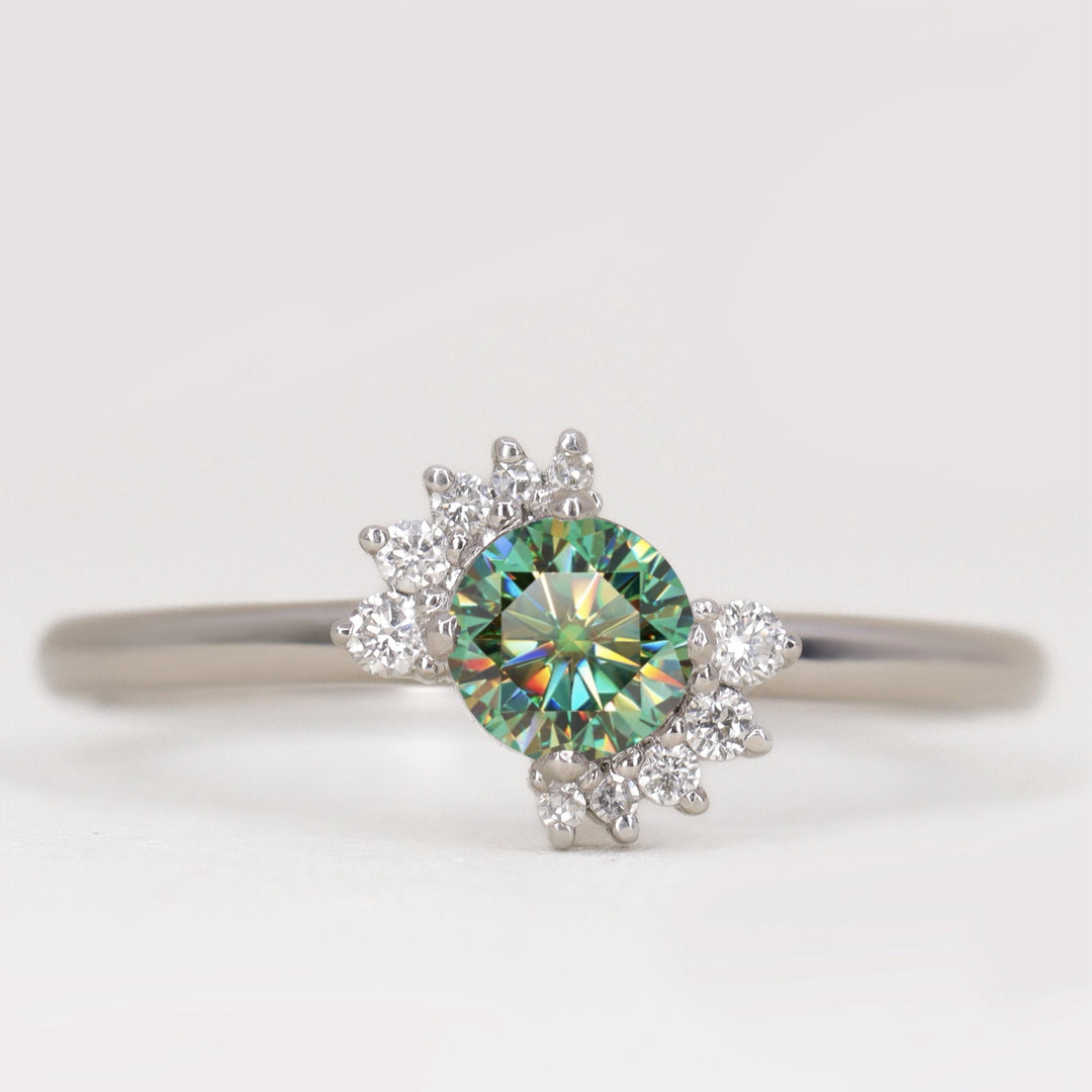 Lottie Green Moissanite