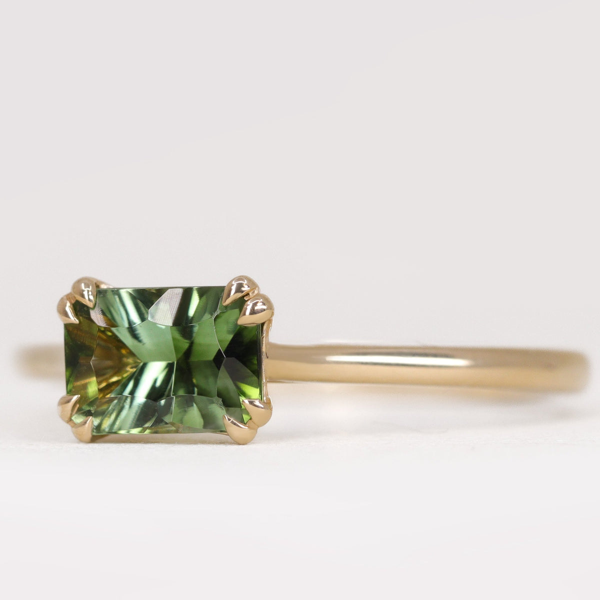 Reese Second Hand Rings Reese - Optix Cut Green Tourmaline Solitaire Ring With Double Talon ...