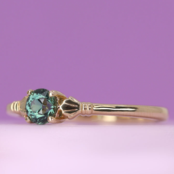Tilly - Dainty Deco Collection - Round Brilliant Cut Blue Teal Sapphire Art Deco Inspired Fan Detail Engagement Ring in 14ct Yellow Gold - Ready-to-Wear