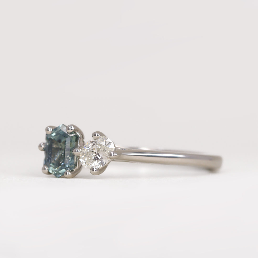 Juno - Hexagon Cut Teal Sapphire and Oval Diamond Toi et Moi Engagement Ring - Ready-to-Wear