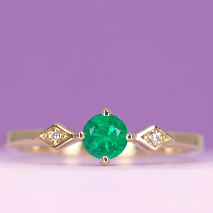 Hollie - Dainty Deco Collection - Round Brilliant Cut Emerald Engagement Ring - Made-to-Order