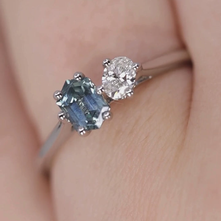 Juno - Hexagon Cut Teal Sapphire and Oval Diamond Toi et Moi Engagement Ring - Ready-to-Wear