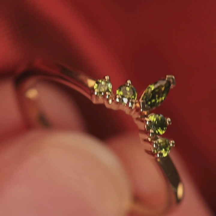 Winnie - Marquise Petite Tiara Style Green Sapphire Ring - Made-To-Order Wedding Rings - Made-to-Order