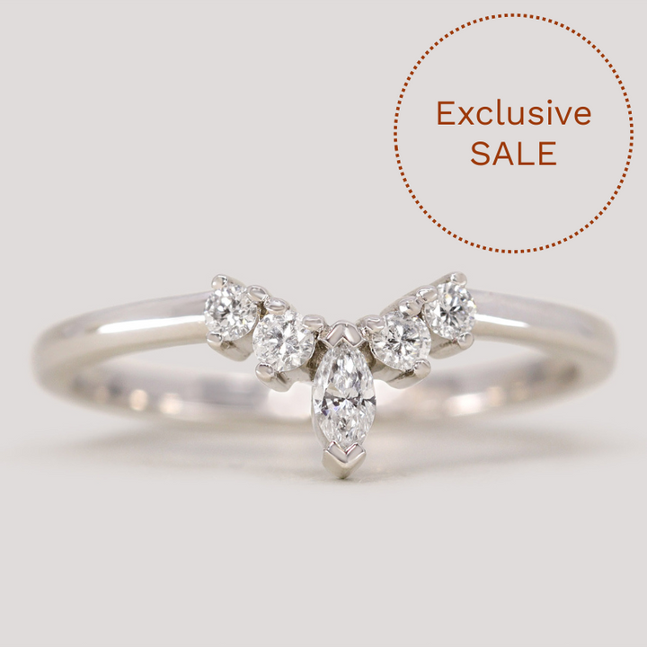 Winnie - Lab Grown Diamond Petite Tiara Wedding Ring - Ready-to-Wear