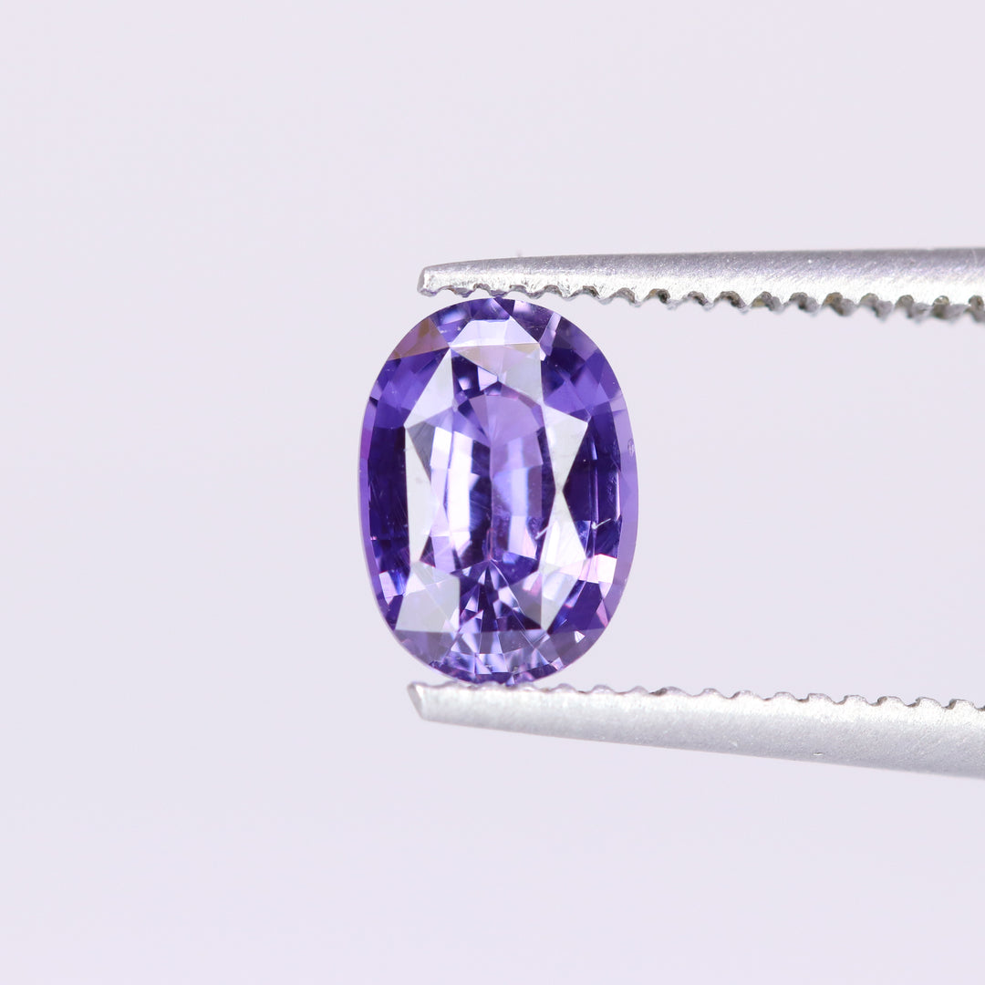 Violet Sapphire | 0.95ct Oval Cut, Loose Gemstone