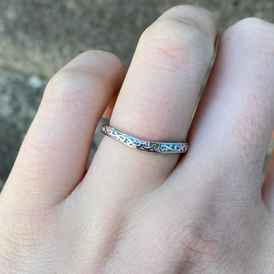 Martha - Shaped Wedding Band with Laurel Pattern - Made-to-Order