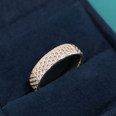 Willoughby - Honeycomb Pattern Wedding Band Mens - Made-To-Order